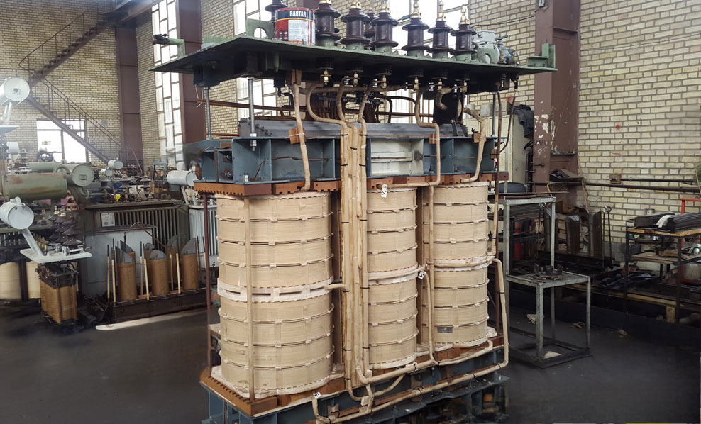 Redesign and construction of 7.7 kV, 7MVA transformer for Golgohar Pelletizing Plant 2
